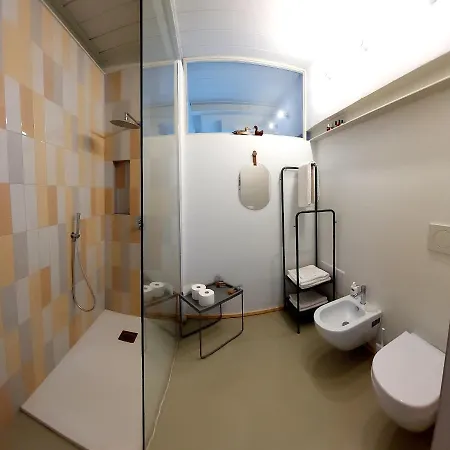 Guiscarda Turismo Апартаменты Бари